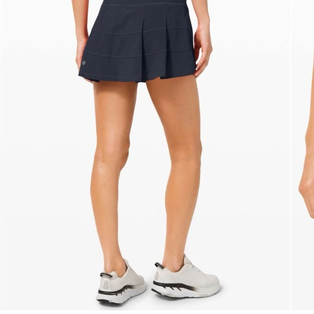 lululemon athletica Black Mini Skirt - Picture 5 of 13